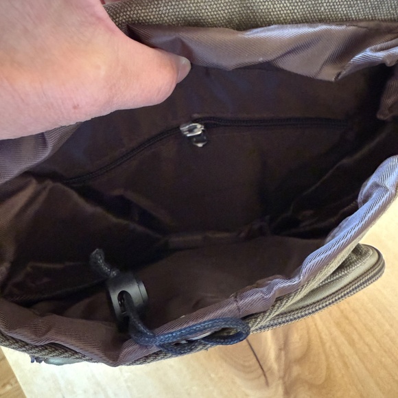 RU YI HUANG WESTERN US CATTLE SUBPACKAGE MESSENGER SATCHEL CANVAS NEVER USED - Picture 5 of 12